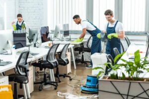 5 Hygiene Hacks For The Workplace 20 Clean office desk Cleaning hacks for office